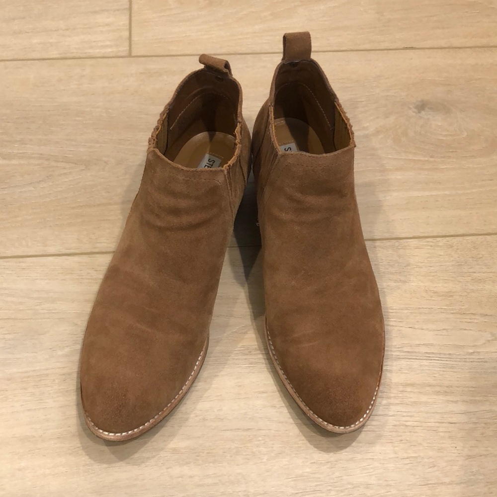Steve Madden Tallie Cognac Brown Suede Booties Size 10